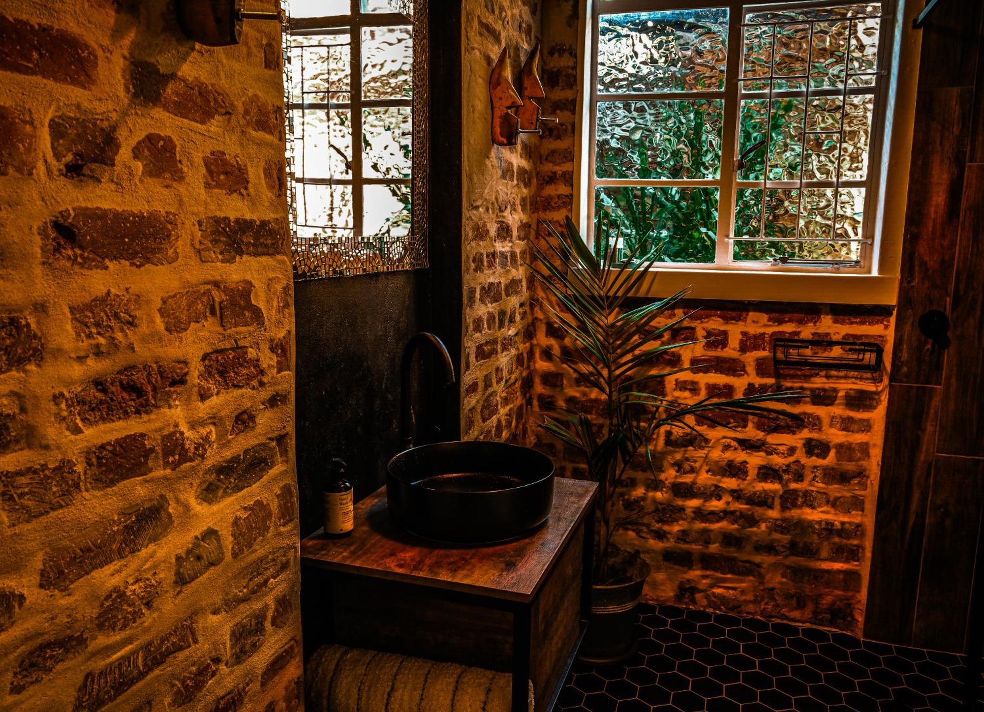 Eclectic Heritage Paradise Simonʼs Town Extérieur photo